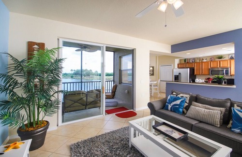 Braden River Condo | LUXURY LAKEVIEW CONDO IN RIVER STRAND GOLF AND COUNTRY CLUB.