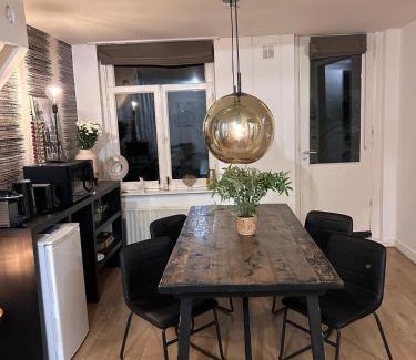 Museum Quarter Apartment | Luxury Leidseplein with Private Patio