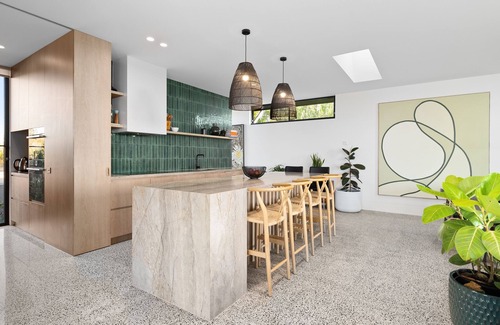 Rye House | Luxury living, Amazing Sunsets and Bay Views