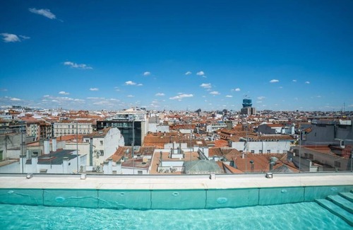 Justicia Condo | Luxury Living in the Heart of Madrid! 2bedrooms and 2 bathrooms units!