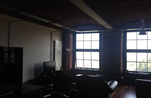 Port Glasgow Apartment | Luxury loft apartment by the River Clyde