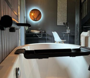 Velddriel Apartment | Luxury Loft