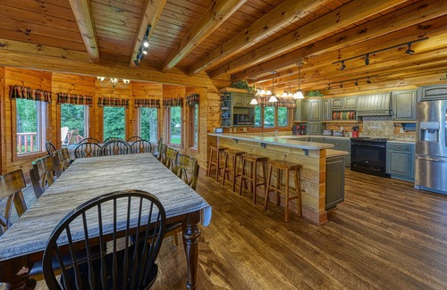Mineral House | Luxury log home with incredible views. Check out our video to see inside & out.