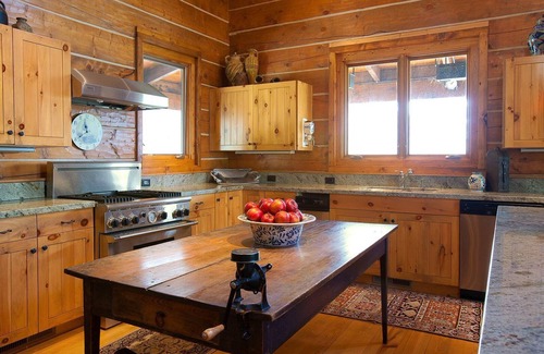 Carbondale Cabin | Luxury magical mountain complex at the heart of the Colorado Rocky Mountains