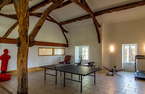 Issigeac House | Luxury Manoir in Issigeac Sleeping 21 with Pool