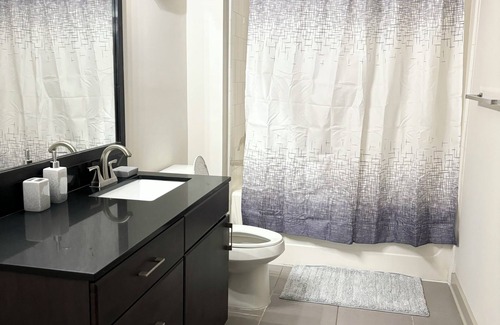 Home Park Apartment | Luxury Midtown Flat near Mercedes-Benz Stadium