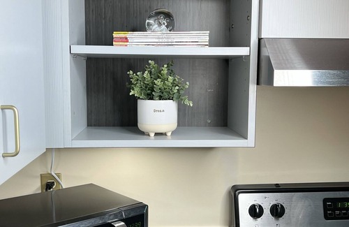 Midtown Apartment | Luxury Midtown Flat near Downtown & FedEx Forum