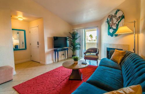 Las Vegas Apartment | Luxury Modern Condo 2