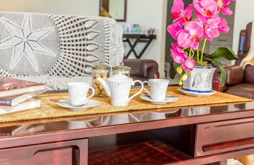 Hibiscus Coast Other | Luxury Modern Farm House B&B -Golf, Farm Tour, mountain biking, Fishing, Beach