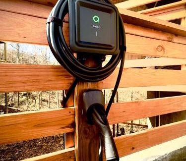 Gatlinburg House | Luxury Modern Gatlinburg Cabin Hot Tub and Sauna