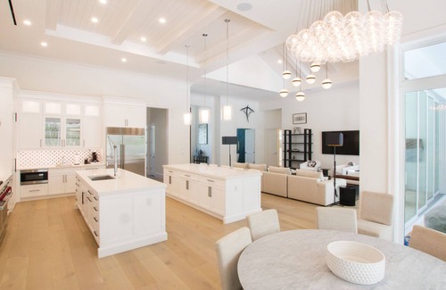 Moorings House | Luxury Modern Newly Built House in Naples