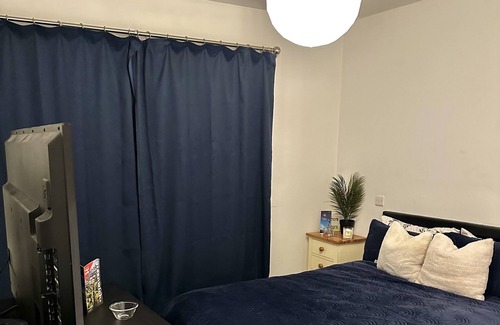Canning Town Apartment | Luxury Modern Oasis Rooms -O2-Arena-ExCeL-CityAirport Canary Warf
