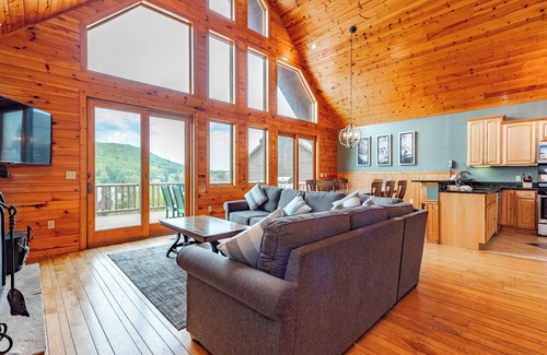 McHenry House | Luxury Mountain Chalet w/Pool, Sauna & Hot Tub