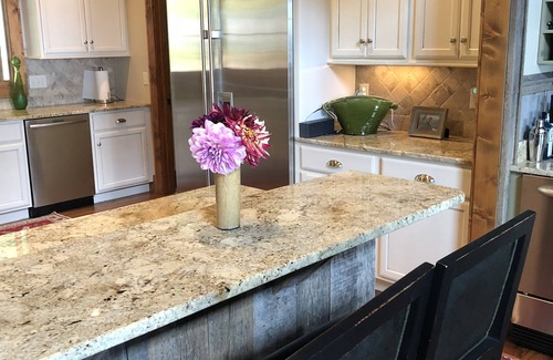 Sapphire House | Luxury mountain home w/great long range views!
