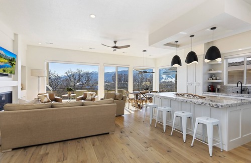 Wolf Creek House | Luxury Mountain House - Perfect for Winter and Summer Family Vacations