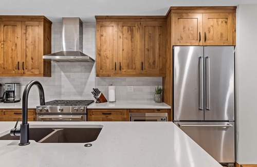 Canmore Villa | Luxury Mountain Villa | Private Hot Tub