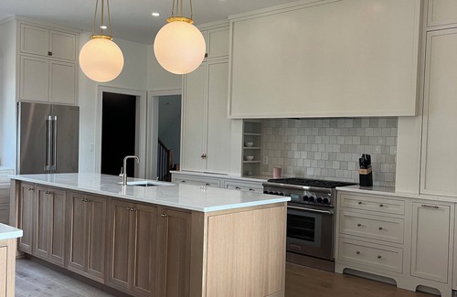 West Dover House | Luxury Mountaintop Home with Sweeping 360 views!