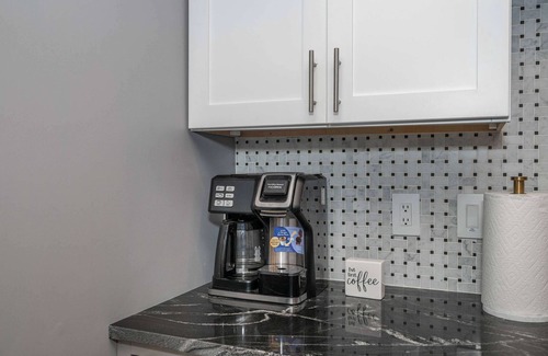 Mount Adams Apartment | Luxury Mt. Adams Retreat Apt 1
