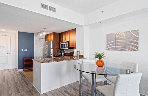 Boynton Beach Condo | Luxury Near the Beach! BEACH PASS INCLUDED!
