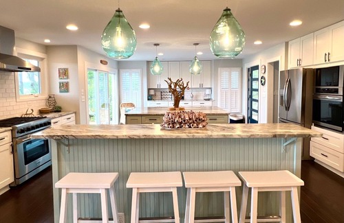 Seabrook Island House | Luxury Newly Remodeled Family Beachhouse Marsh Waterviews New to Market Amenity Cards Included.