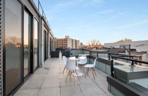 Olde Kensington Apartment | Luxury Nolibs 1br Huge Balcony