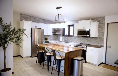 College Villa | Luxury Northern Light Oasis