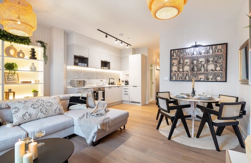 Colville Apartment | Luxury Notting Hill Flat with Patio