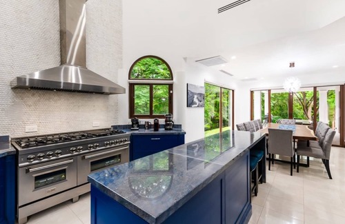 Tamarindo House | Luxury Oasis for Groups & Families Hacienda Pinilla