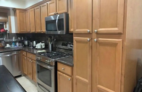 North Hills West House | Luxury Oasis Home w/Pool & Free Parking -6 Guests . Near CSUN