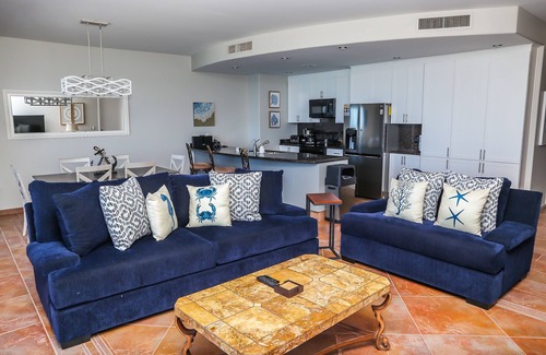 Puerto Penasco Apartment | Luxury Ocean front condo Phase II Beautifully Decorated