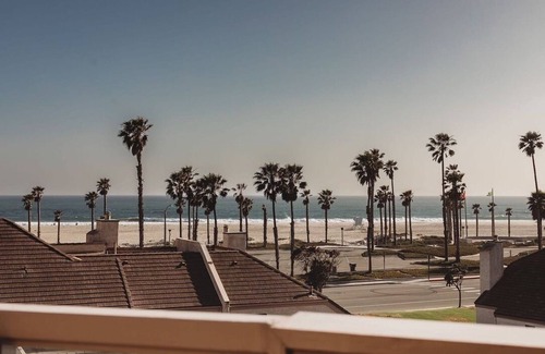 Port Hueneme Condo | Luxury Ocean front with unobstructed beach views