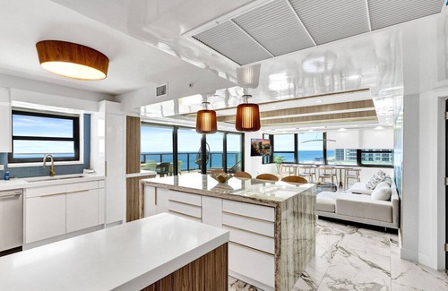 Mid Beach Apartment | Luxury Oceanfront Condo 2BR 2.5BA with 700Sqft Terrace, Sauna, Resort Amenities & Pools 1501