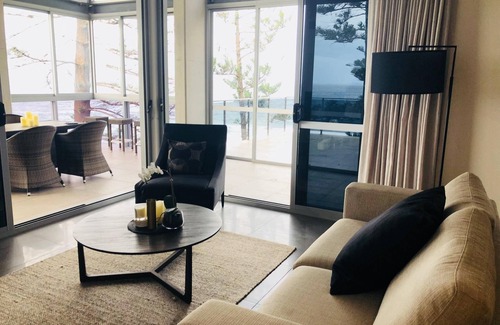 Austinmer Apartment | Luxury Oceanfront Penthouse