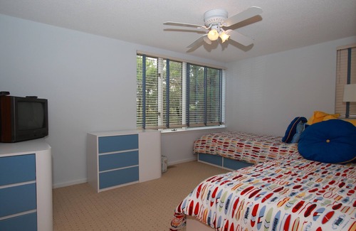 Harvey Cedars House | Luxury oceanfront home with hot tub and baby grand piano.