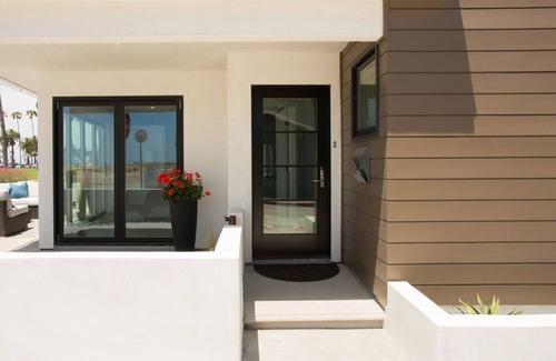 Balboa Peninsula House | Luxury Oceanfront Living-Steps to the Beach-Unbelievable Sunsets