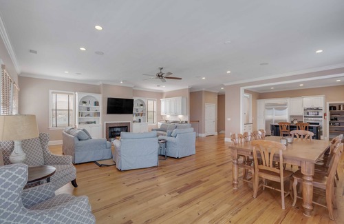 Isle of Palms House | Luxury, Oceanview Beach Home w/Private Pool & Outdoor Kitchen, Hot Tub, Rooftop Deck, & Elevator!