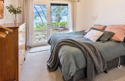 Taylor Bay House | Luxury on the Lake in Eildon