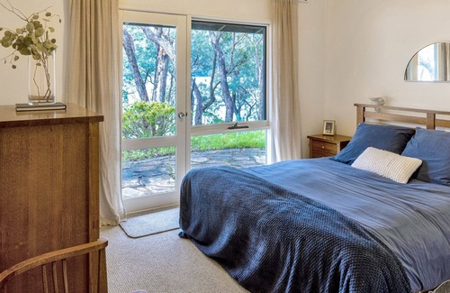 Taylor Bay House | Luxury on the Lake in Eildon