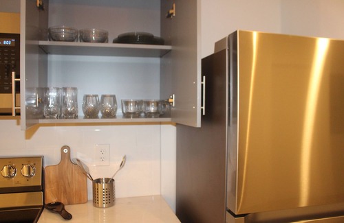 Old Fourth Ward Apartment | Luxury OneBDRM APT with Skyline Rooftop Access
