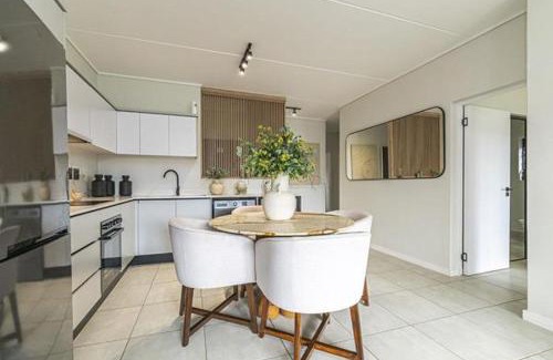 Tshwane Apartment | Luxury Paradise Stay