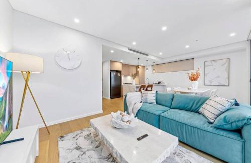 Neutral Bay Apartment | Luxury Penthouse 3 Bedrooms in Neutral Bay