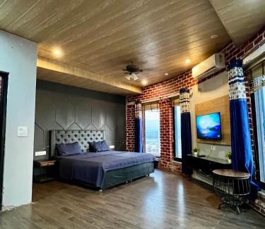Rishikesh Apartment | Luxury Penthouse with Ganga View