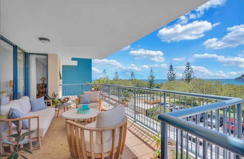 Alexandra Headland Apartment | Luxury Personified on Alex Beach Views 2 Bed
