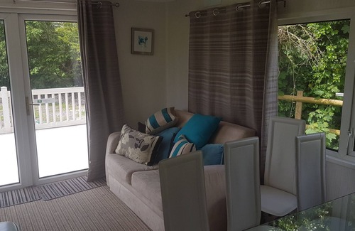 Winterborne Whitechurch Cabin | Luxury Pine Wood Lodge, situated in beautiful Dorset Countryside,attractions nr