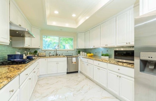 Glendora House | Luxury Pool Home in Glendora Foothills Retreat