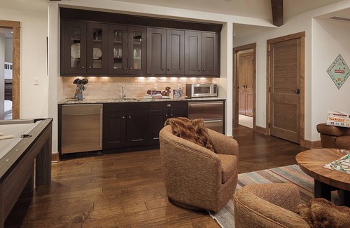 Steamboat Springs Condo | Luxury + Pool + Ski-in/Ski-out - Nightfall Ridge