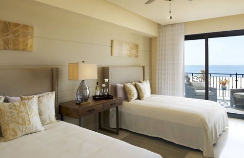 Los Cangrejos II y III Resort | Luxury Presidential Suite at Rancho San Lucas with Golf