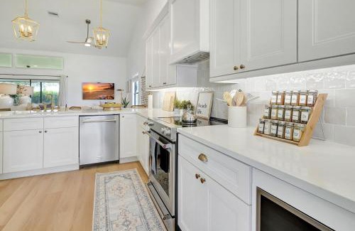 Bonita Springs House | Luxury Privacy and Close to Beach