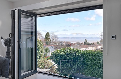Mumbles House | Luxury Property with Hot Tub and Sea Views