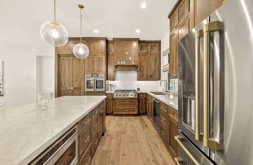 Driggs House | Luxury Redtail Sanctuary | Hot Tub Game Room